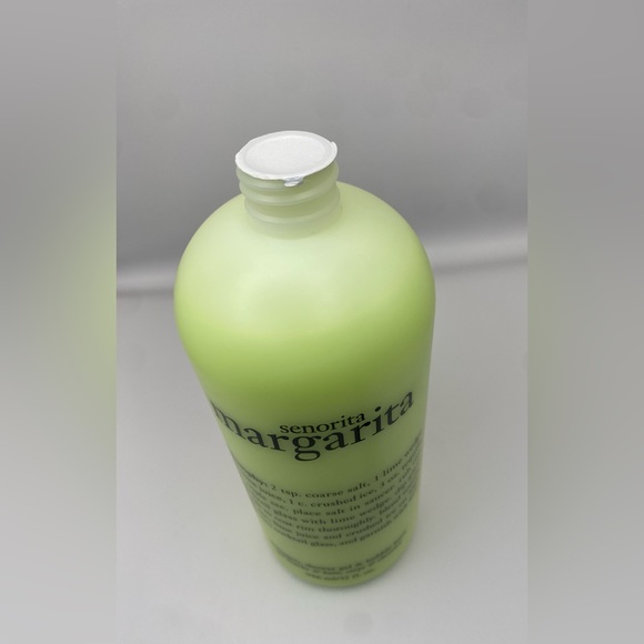 Señorita margarita ultra rich 3-in-1 shampoo, shower gel and bubble bath, 32oz - Picture 3 of 3